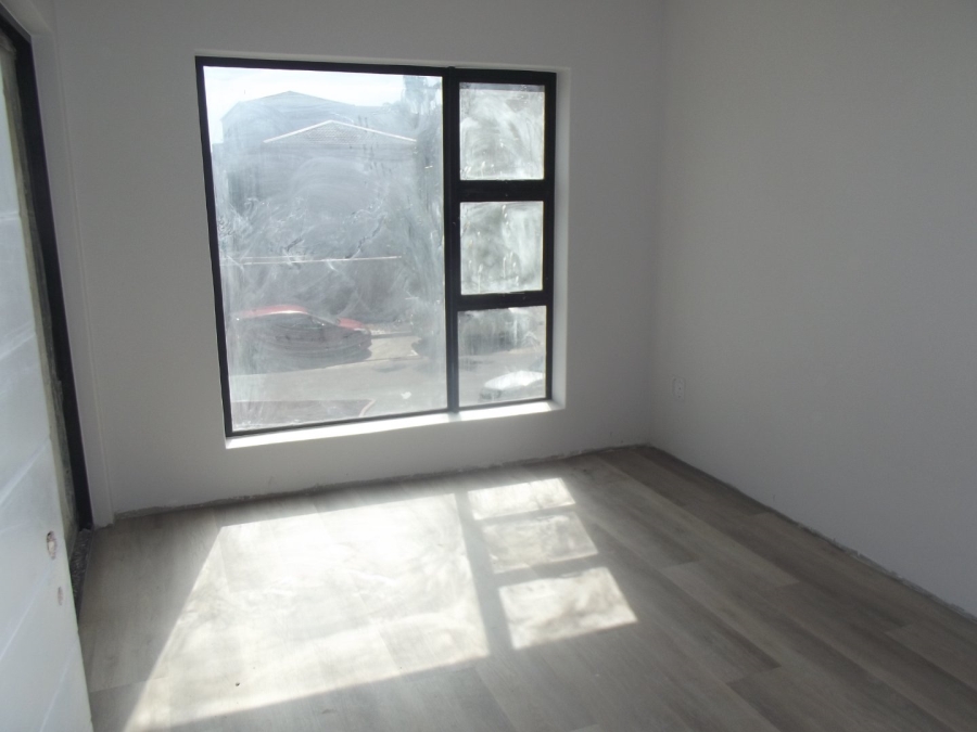 2 Bedroom Property for Sale in Beachfront Western Cape